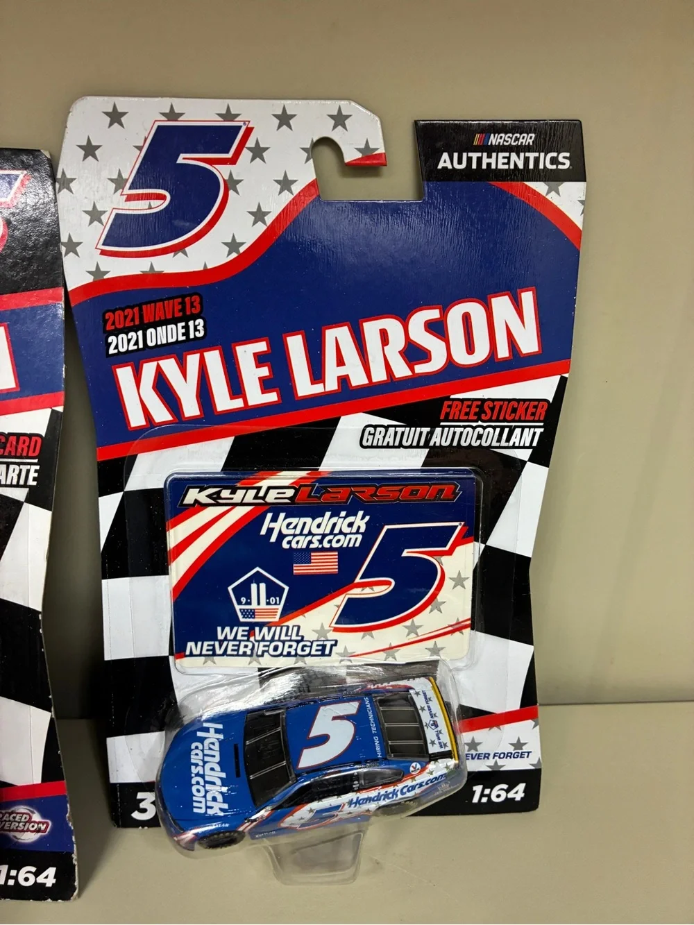 Kyle Larson #5 NASCAR Authentics 1/64 Diecast Lot of 5 Hendrick Motorsports NIB